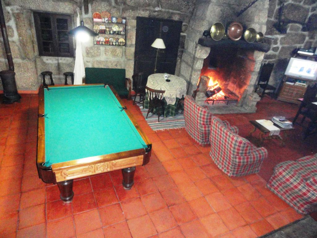 Отель Casa Do Brigadeiro Lajeosa  Экстерьер фото