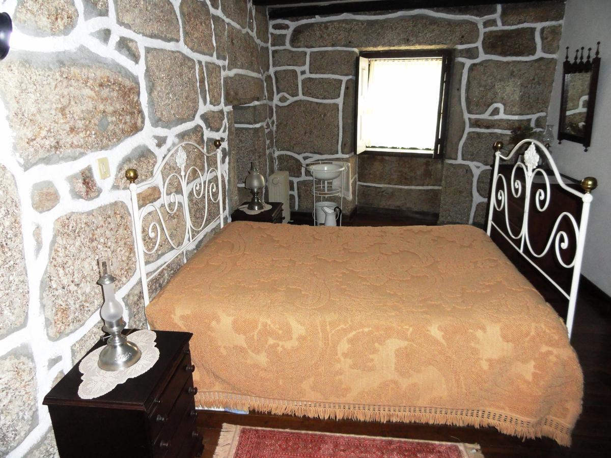 Отель Casa Do Brigadeiro Lajeosa  Экстерьер фото